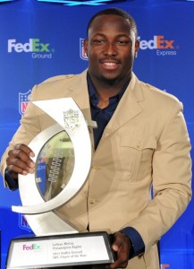Drew Brees and LeSean McCoy Win FedEx Air & Ground NFL Players Of The Year